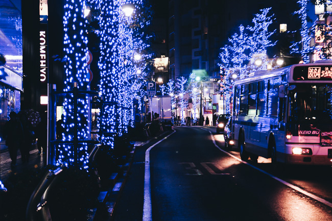 Blue Cave Illumination Shibuya 2016-17 - bus stop - Unseen Japa